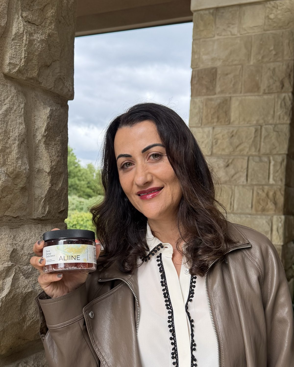 Lina, verified Aliine customer
